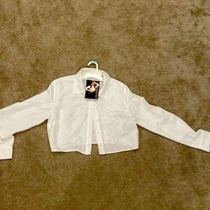 White button-up cropped blouse.